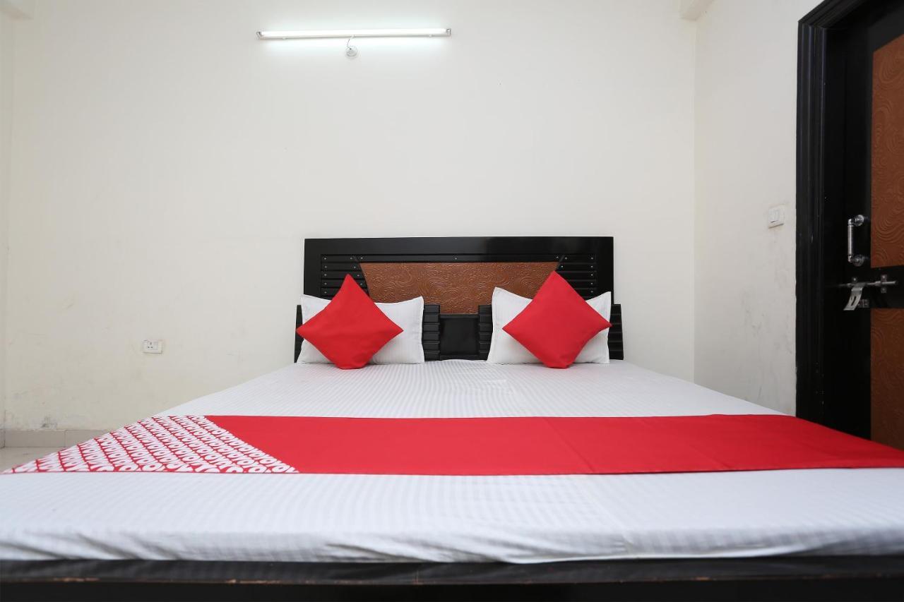 Oyo 40446 Yas Residency Ξενοδοχείο Alīgarh Εξωτερικό φωτογραφία