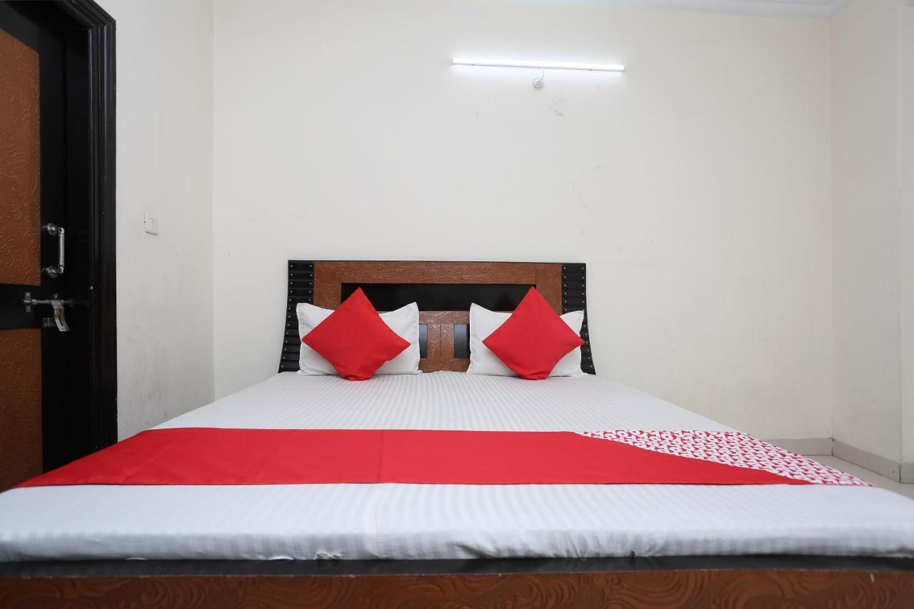 Oyo 40446 Yas Residency Ξενοδοχείο Alīgarh Εξωτερικό φωτογραφία